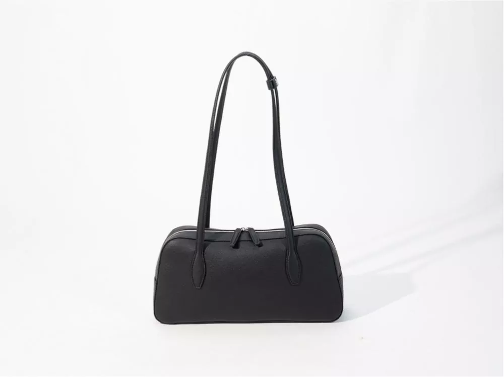 Como escolher uma bolsa para as axilas? Um guia de comparação abrangente: materiais PVC vs. PU
